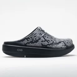 OOFOS OOcloog Limited Women's Black/Snakeskin