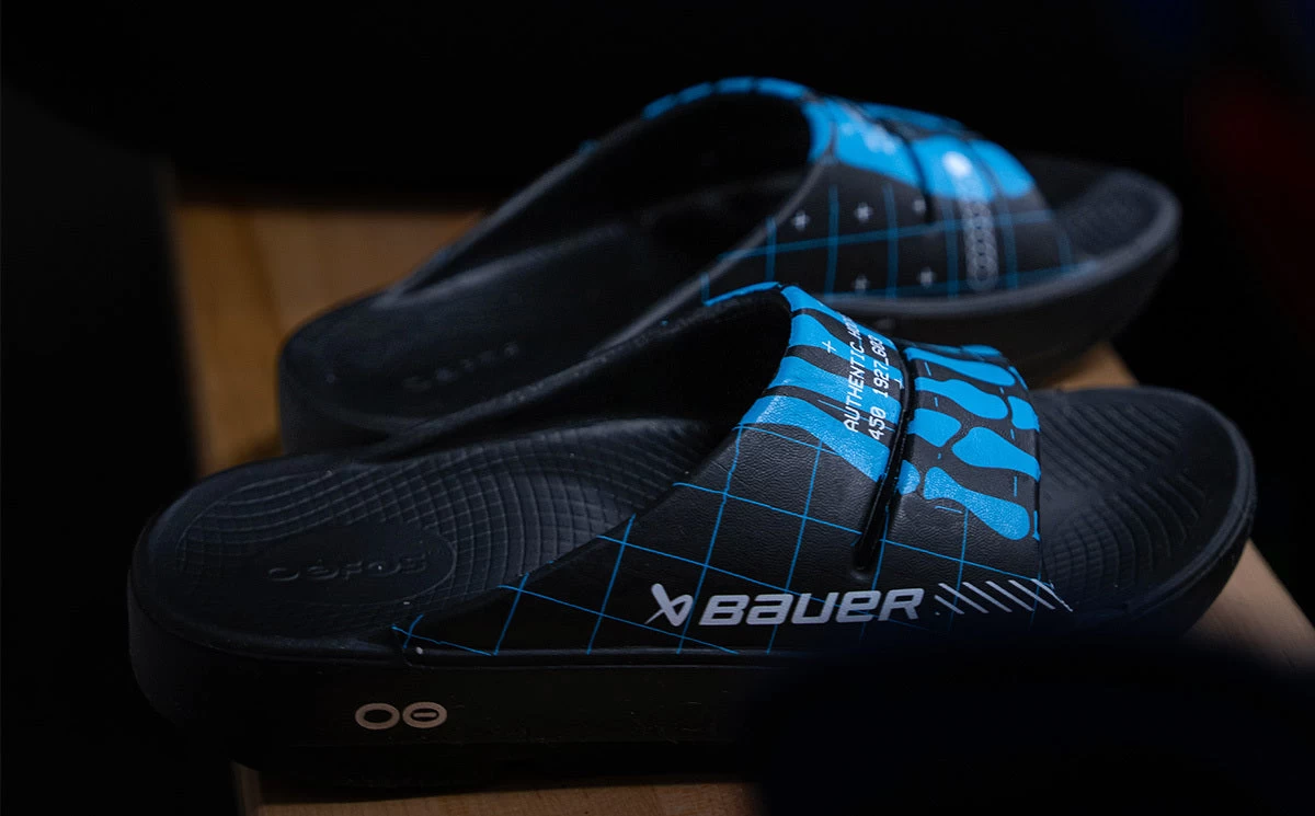 BAUER/OOFOS Women's OOahh Limited Slide Sandal – Bauer Skeleton 5 BAUER/OOFOS Women's OOahh Limited Slide Sandal – Bauer Skeleton - Image 5