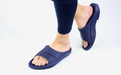 OOfos Men's OOahh Slide Sandal - Navy -Oofos MensOOahh Navy3