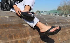 OOfos Women's OOmega OOlala Sandal - Black 12 OOfos Women's OOmega OOlala Sandal - Black -Oofos OOmega Black